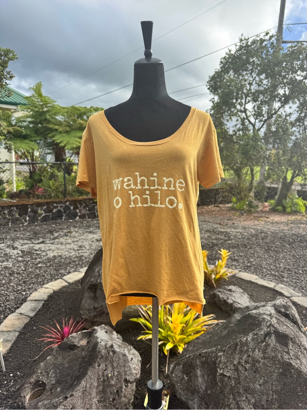 Simply Sisters Wahine O Hilo Hawaii Graphic Tee XL NWT